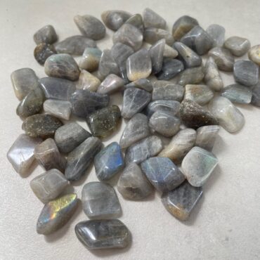 labradorite-small-tumbled-stones