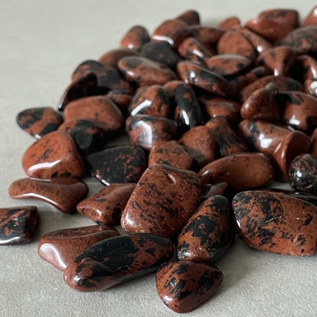 Obsidian Mahogany Tumbled Stones